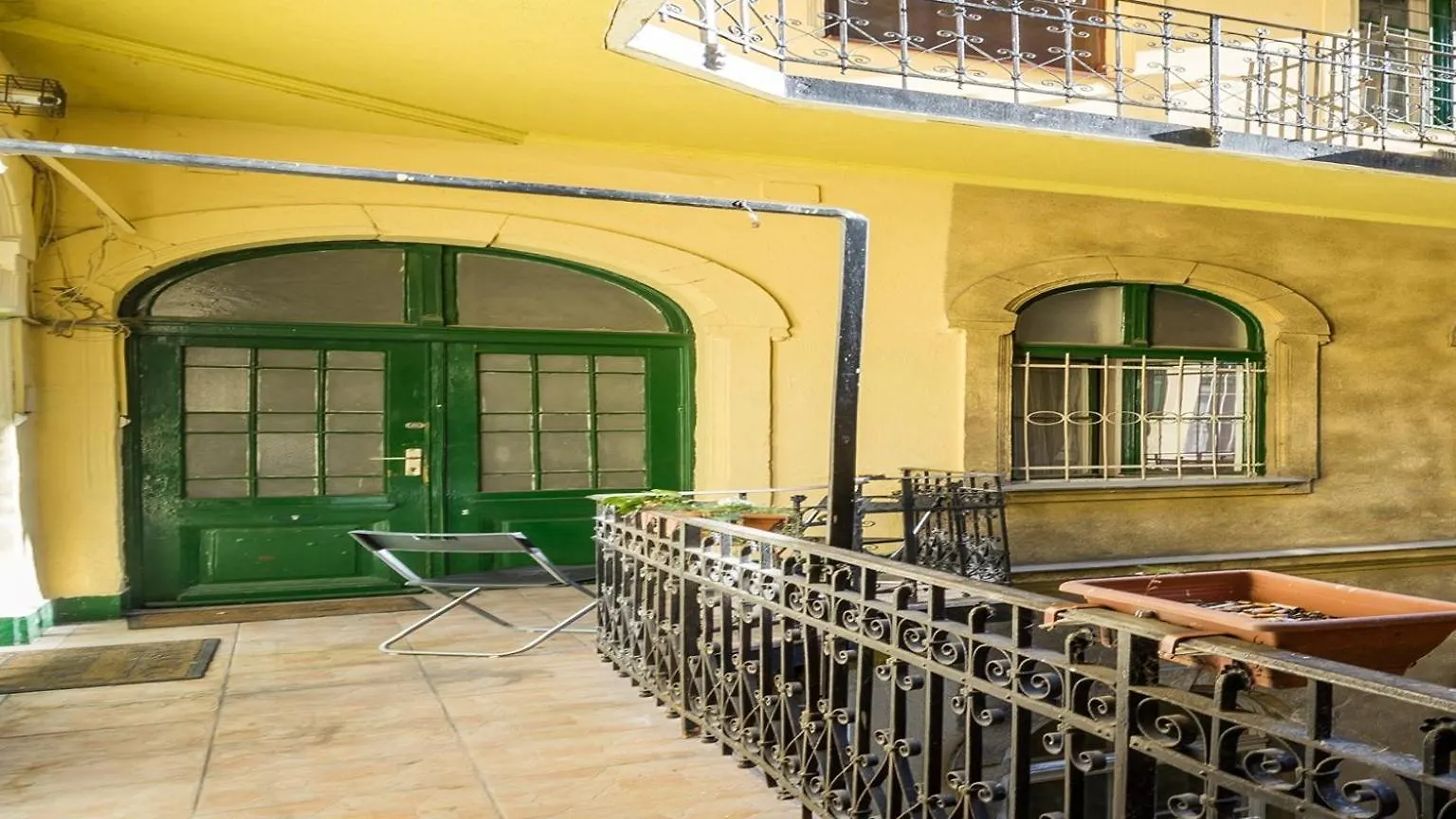 D45 - Boutique Apartments, Best Location By Bqa Budapest 0*,  Hungary